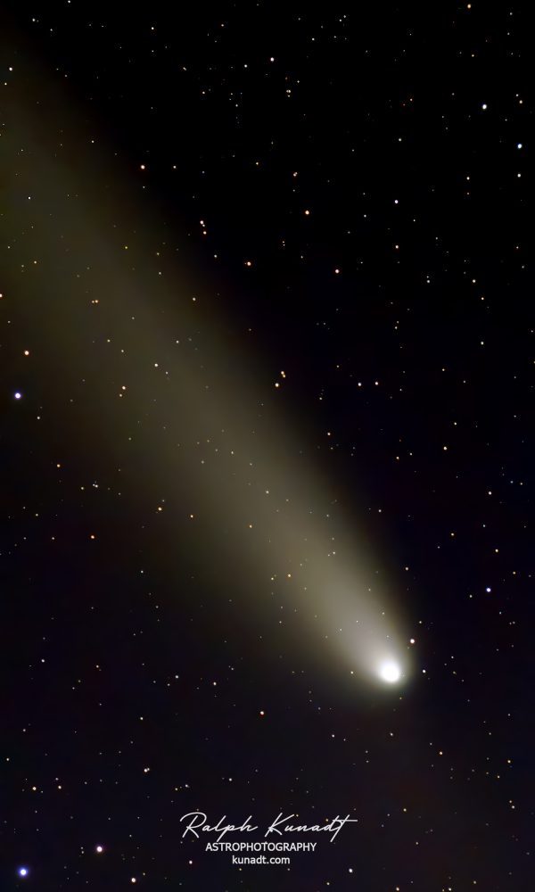 Comet C2023 A3 (Tsuchinshan-ATLAS)