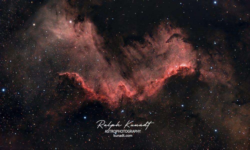 The Cygnus Wall, a part of NGC7000