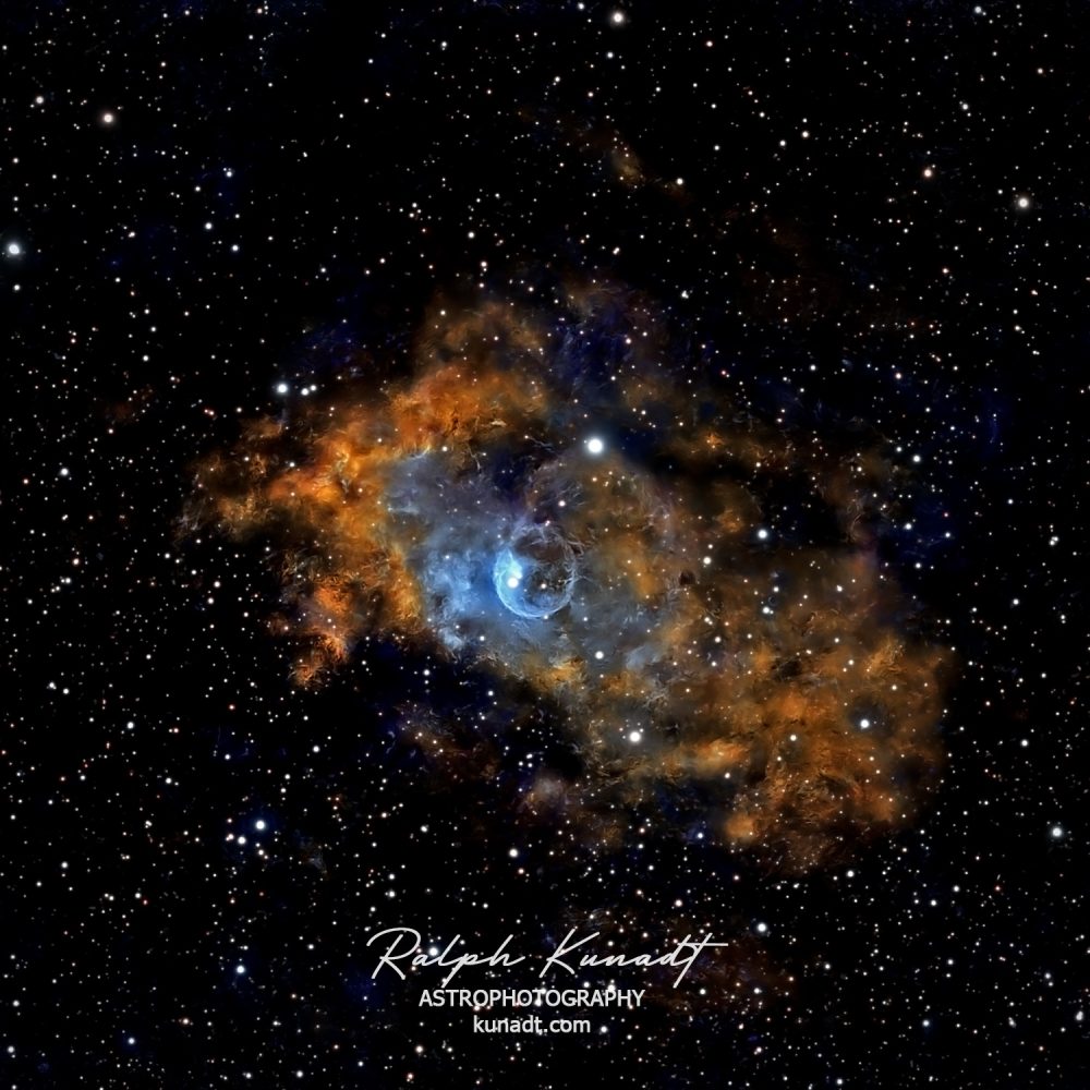 NGC7635 Bubble Nebula in Hubble colours